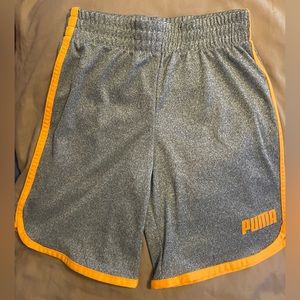 Puma Shorts for kids new no tags sz 4